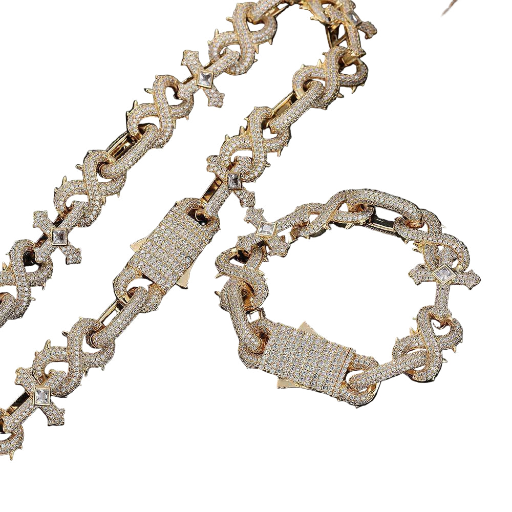 Thorn Cross Cuban Link Chain - Mozayn Jewelry