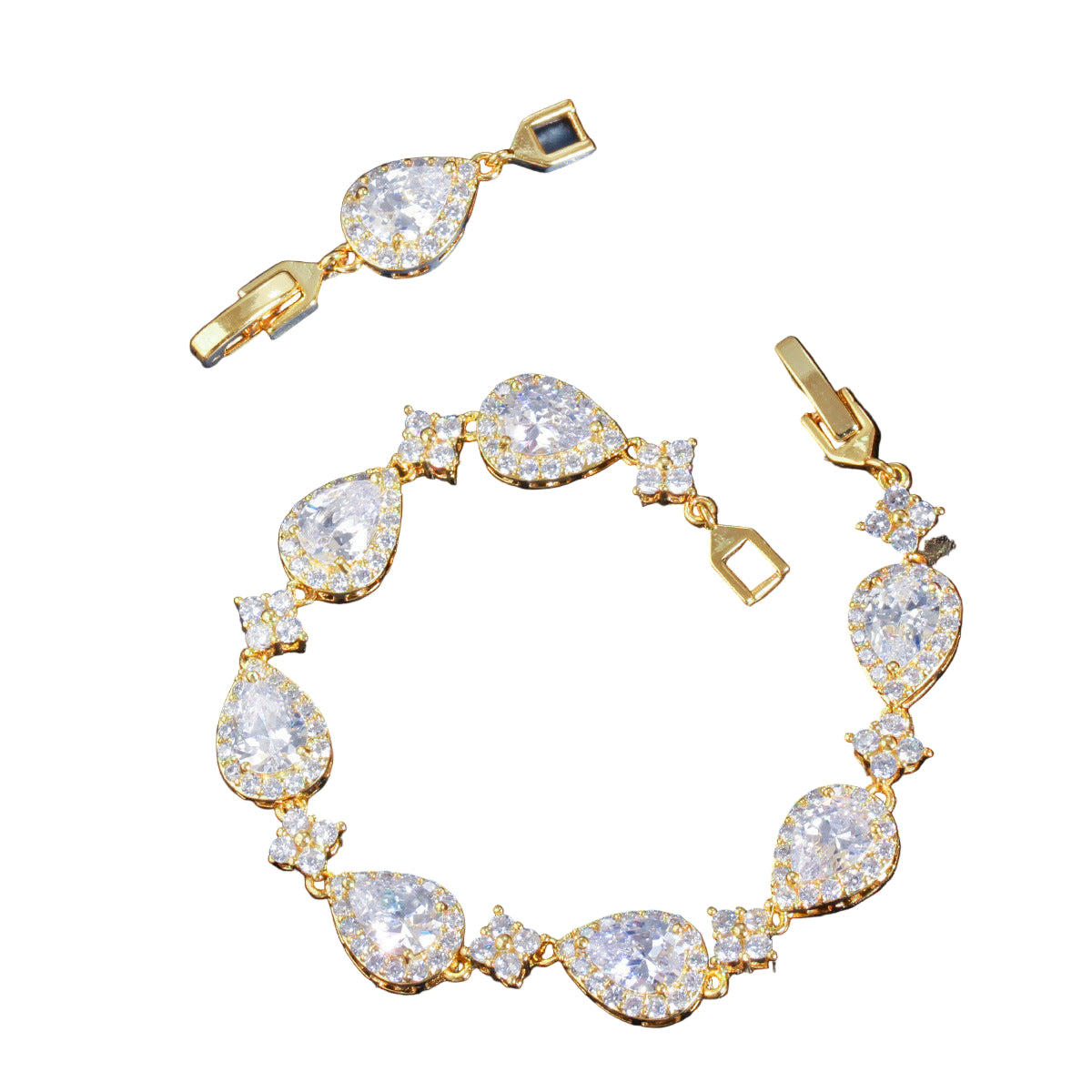 Tear Drop Star Bracelet - Mozayn Jewelry