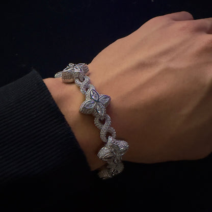 Infinite Clover Bracelet