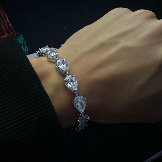 Bracelet Tear Drop Shaped - Mozayn Jewelry