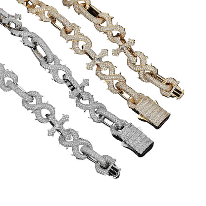 Thorn Cross Cuban Link Chain - Mozayn Jewelry