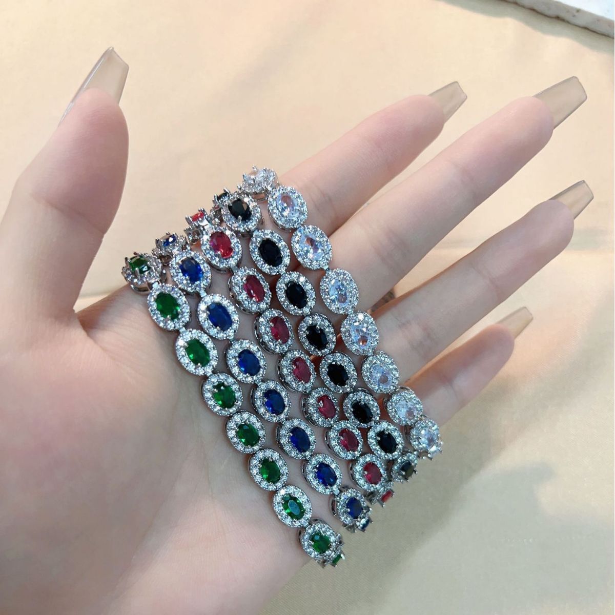 [BUY 1 GET 2] Oval Bracelet - Mozayn Jewelry